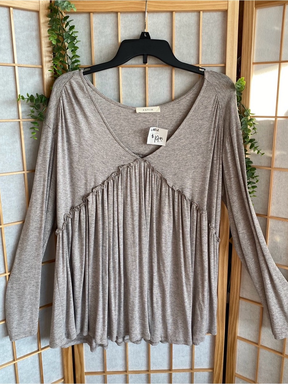 entro Taupe Long Sleeve Gathered V-Neck Tunic
